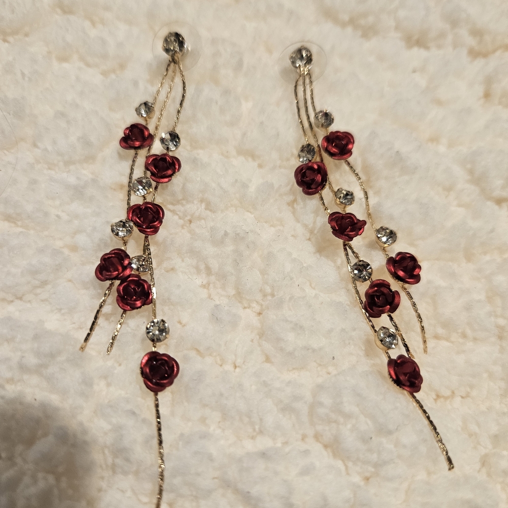 Beauty & The Beast Yellow Gold Drop Earrings With Red Roses And Diamond Accents